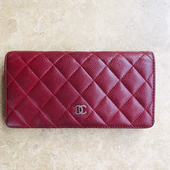 Chanel Wallet - Picture 2 of 8